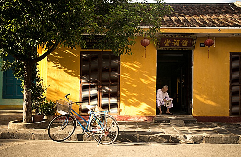 image with gaussian sharpen applied image